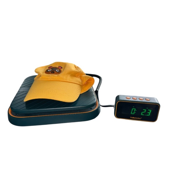 Nintendo Animal Crossing Tom Nook Yellow Snapback Baseball Cap - Picture 8 of 8